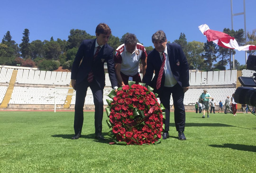 Fotogallery da Lisbona: ecco la targa dedicata al Grande Torino- immagine 1