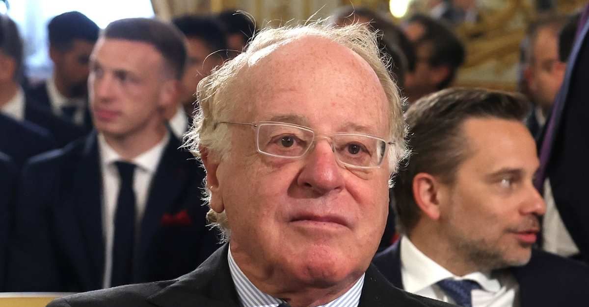 scaroni cardinale vuole rimanere proprietario del milan per molto tempo stadio ricavi e tempistiche