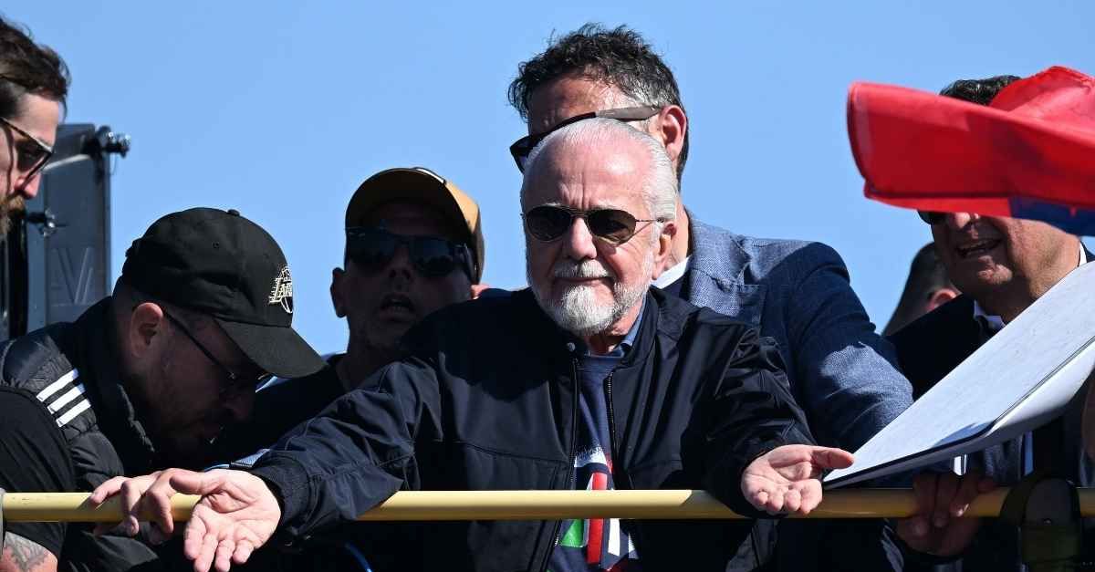 napoli de laurentiis asseconderò conte in tutto quello che vorrà fare da Pianetamilan.it napoli de laurentiis asseconderò conte in tutto quello che vorrà fare