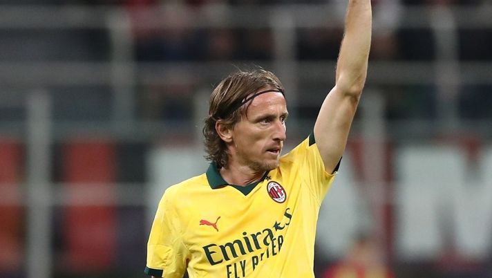 Luka Modric durante Milan-Fiorentina I Ac Milan News (Getty Images) Milan, Blanco (Radio Marca): 'Modric sarebbe ancora utile al Real Madrid'