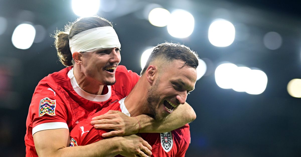 Arnautovic: "Discuto da anni con mia moglie. Vuole farmi smettere con il calcio"