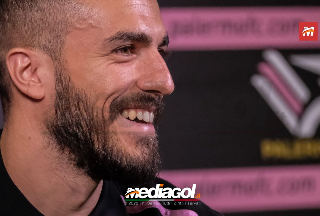 FOTO RITIRO PALERMO, la conferenza stampa di Nicola Valente (Gallery) - immagine 34