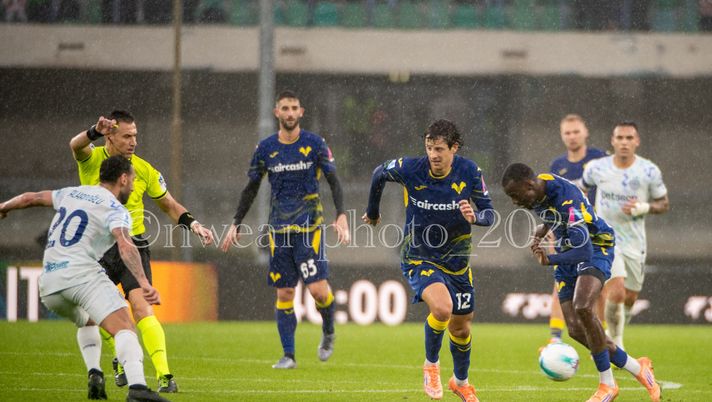 Verona verso Lecce, domani la partenza in charter. Oggi parla Zanetti Verona verso Lecce, domani la partenza in charter. Oggi parla Zanetti - immagine 1