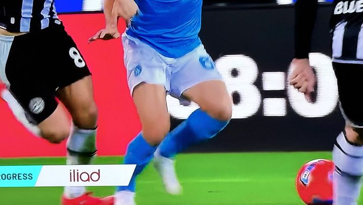 Marelli: “Annullato giustamente il gol a Zaniolo, intervento negligente su Lobotka” Marelli: “Annullato giustamente il gol a Zaniolo, intervento negligente su Lobotka” - immagine 1