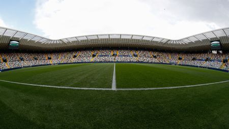 UDINE, ITALY - SEPTEMBER 28: A general view inside the stadium before kick off at the Serie A match between Udinese and FC Internazionale at Stadio Friuli on September 28, 2024 in Udine, Italy. (Photo by Timothy Rogers/Getty Images) udinese-milan-precedenti-statistiche-opta-curiosita-sfida-modric-kristensen