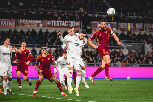 La Roma non fa la stupida: Cremonese ko 3-0. Gasp aggancia il Napoli e stacca la Juve- immagine 2