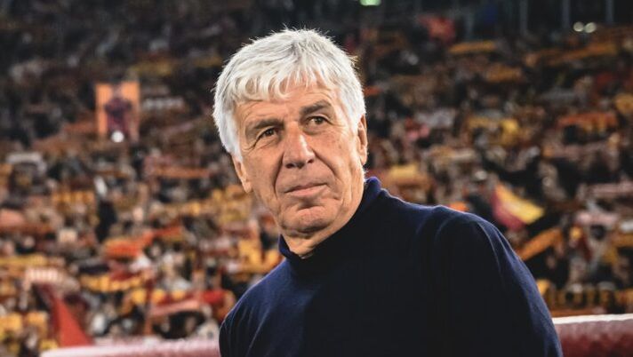 ROME, ITALY - OCTOBER 18: AS Roma coach Gian Piero Gasperini during the Serie A match between AS Roma and FC Internazionale at Olimpico Stadium on October 18, 2025 in Rome, Italy. (Photo by Fabio Rossi/AS Roma via Getty Images) Gasperini: “Ci siamo chiariti con Dybala! Cos’è successo con Ferguson, sulla difesa e i fischi a Dovbyk…” - immagine 1