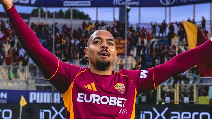 Donyell Malen (attaccante AS Roma) | Serie A News (Getty Images) Milan, Ordine sicuro: 'Con Malen al posto di Füllkrug, il Milan sarebbe ...'