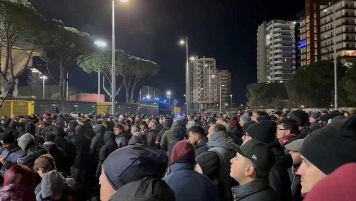 VIDEO Salernitana, dura contestazione dei tifosi per la sconfitta con il Bologna - immagine 1