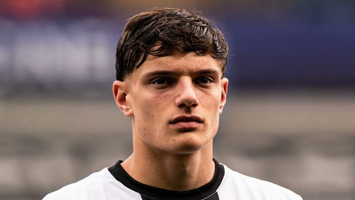 Leoni, non solo Napoli: anche la Juventus sul centrale del Parma. Le ultime – Sky - immagine 1