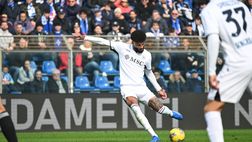 Napoli, senza Anguissa tocca a Billing. Prove generali a Como, sabato titolare nel big match