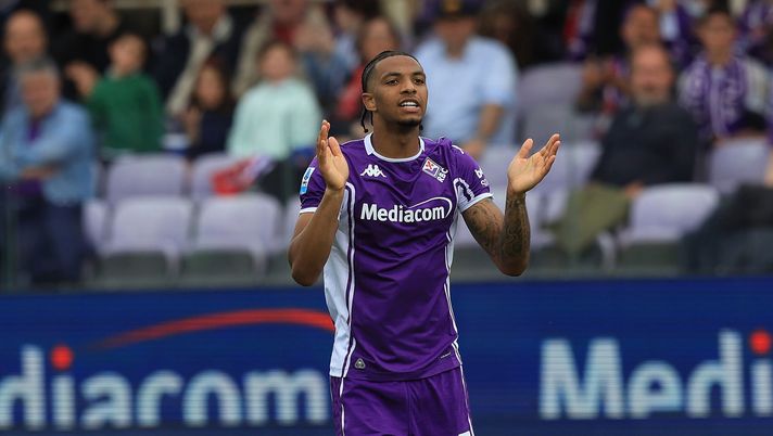 FLORENCE, ITALY - MAY 10: Cher Ndour of ACF Fiorentina reacts during the Serie A match between ACF Fiorentina and Genoa CFC at Artemio Franchi on May 10, 2026 in Florence, Italy. (Photo by Gabriele Maltinti/Getty Images) Rep: “Nuove ambizioni per il centenario. La Fiorentina rilancia e blinda Ndour” - immagine 1