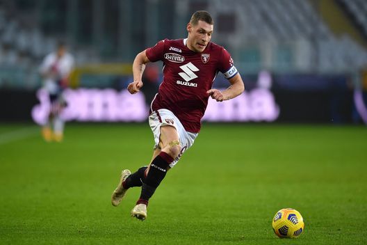 TURIN, ITALY - NOVEMBER 08: Andrea Belotti of Torino FC in action during the Serie A match between Torino FC and FC Crotone at Stadio Olimpico di Torino on November 8, 2020 in Turin, Italy. (Photo by Valerio Pennicino/Getty Images)