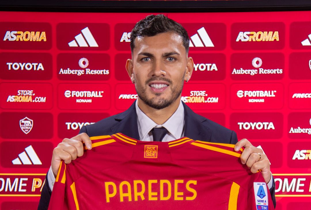 Roma, i primi scatti di Paredes con la maglia giallorossa – FOTO GALLERY - immagine 3