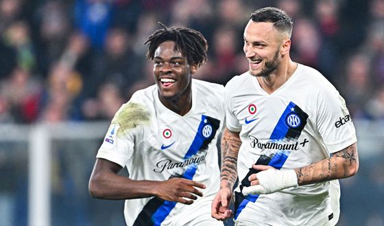 Getty Images CorSera – Genoa-Inter, pagelle: Arnautovic il migliore. Thuram più fumo che arrosto. Inzaghi…- immagine 2