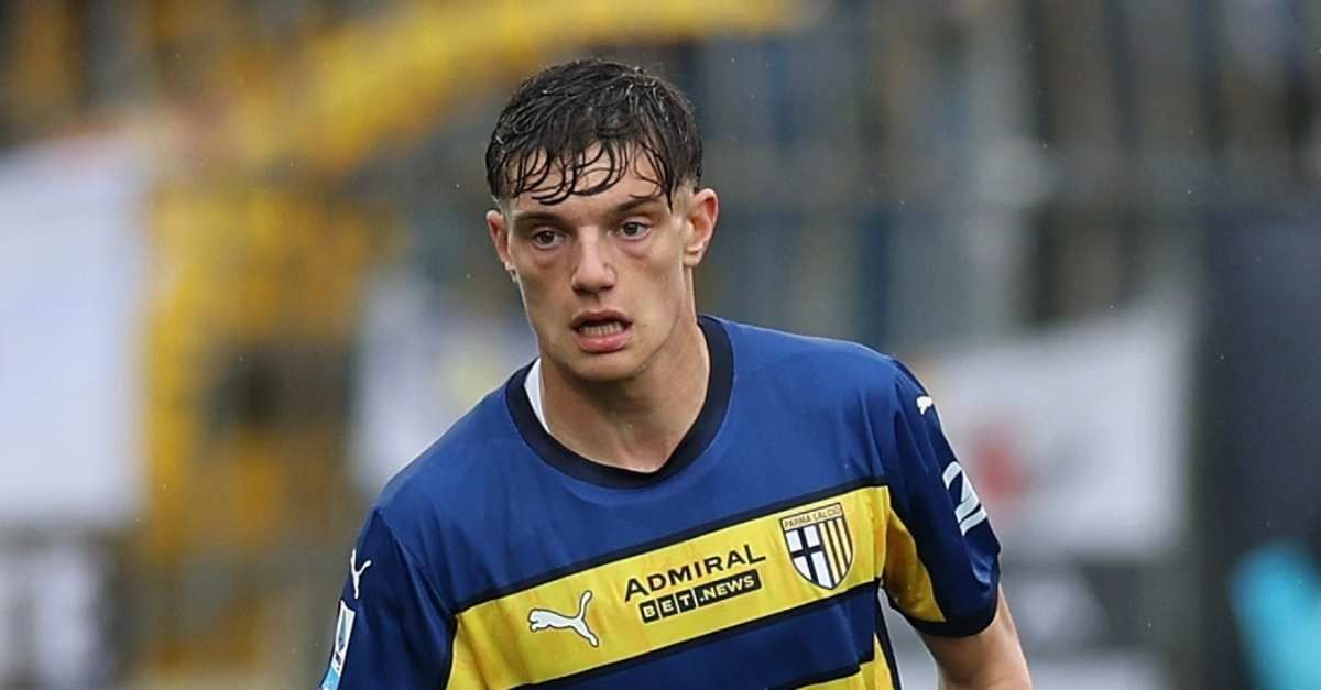 Calciomercato Milan, il Liverpool è pronto a fare un’offerta per Leoni