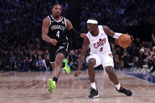 Cavs a caccia del riscatto dopo il ko contro i Raptors. (Photo by Dean Mouhtaropoulos/Getty Images) Cavs-Grizzlies, NBA: dove vedere la partita in streaming gratis e diretta TV- immagine 3