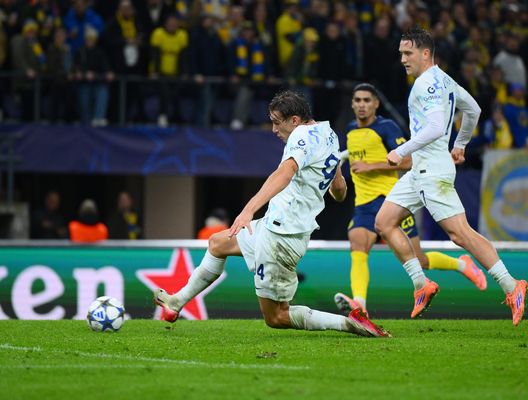Pio Esposito segna il 4 a 0 in Union Saint-Gilloise-Inter al Lotto Park il 21 ottobre 2025 ad Anderlecht, Belgio. (Foto di Mattia Pistoia - Inter/Inter tramite Getty Images) Napoli-Inter, incrocio anche per il futuro della Nazionale: così Lucca sfida Esposito- immagine 5