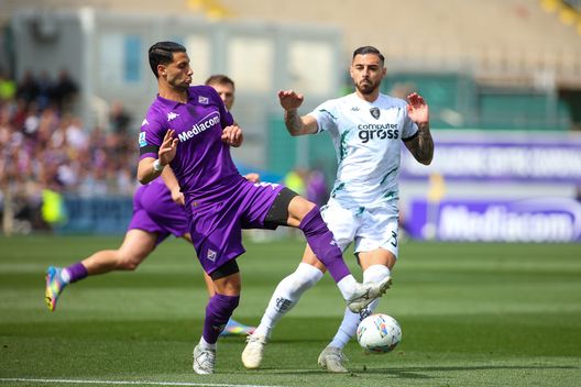 GERMOGLI PH: 27 APRILE 2025 FIRENZE STADIO ARTEMIO FRANCHI SERIE A FIORENTINA VS EMPOLI NELLA FOTO MANDRAGORA Mandragora: “Gosens leader vero. Record in Europa? Non mi voglio più fermare”- immagine 2