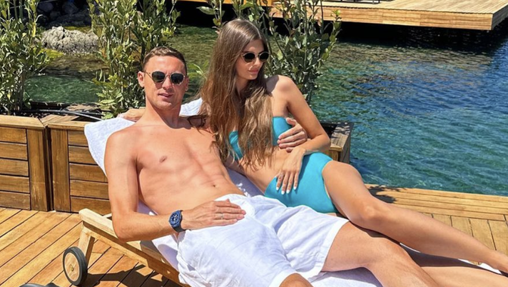 Roma, Matic si gode le vacanze in famiglia tra le acque cristalline della Turchia - immagine 1