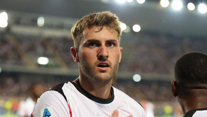 Gimenez resta al Milan: ecco la conferma dell'agente sui social