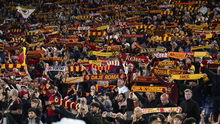 La carica dei 32mila: abbonamenti boom per i tifosi romanisti - immagine 1