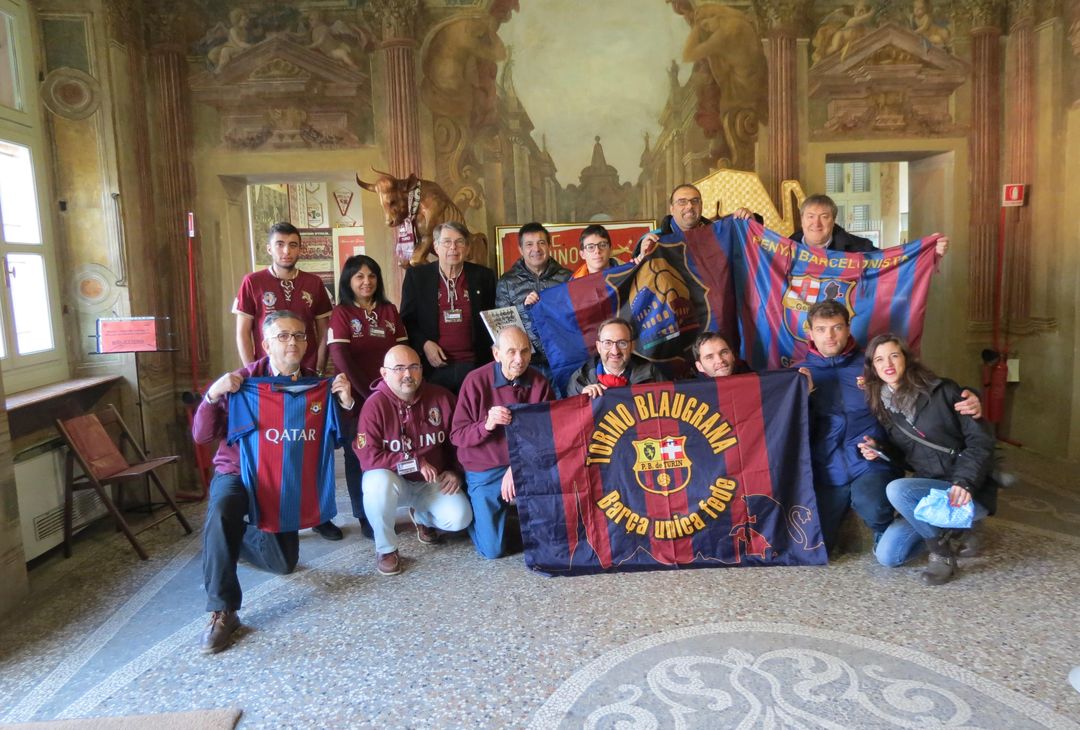 I tifosi del Barcellona omaggiano ancora il Grande Torino: ecco la visita al Museo - immagine 7