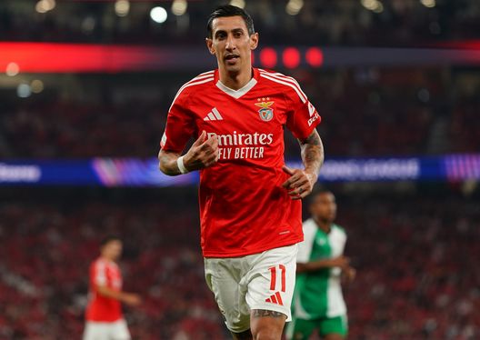 Lisbona, Portogallo - 23 ottobre 2024: Angel Di Maria durante la partita di Champions League contro il Feyenoord. (Foto di Gualter Fatia/Getty Images) Benfica-Sporting Lisbona, quando il Derby Eterno ha deciso un titolo- immagine 2
