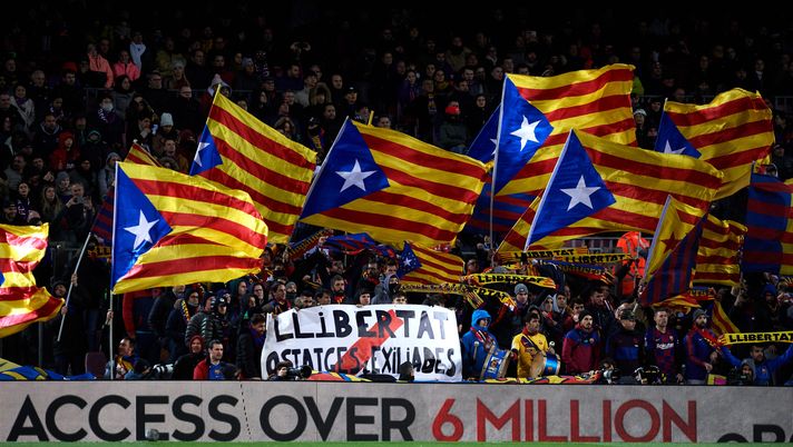 BARCELONA, SPAIN - JANUARY 19: Pro-Independence of Catalonia 'estelada' flags are seen in the stands during the Liga match between FC Barcelona and Granada CF at Camp Nou on January 19, 2020 in Barcelona, Spain. (Photo by Alex Caparros/Getty Images) Gimnastic calderon