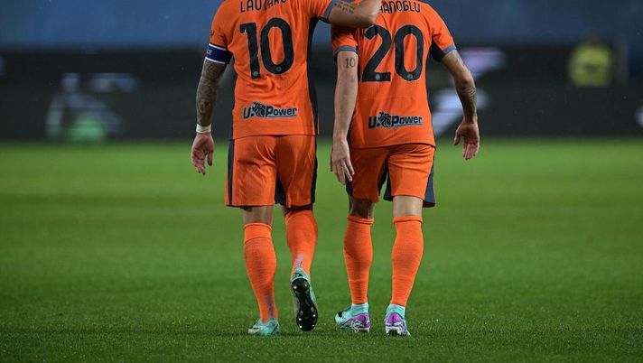 Lautaro e Calhanoglu super, l’Inter li celebra: “Mai sentita la storia di un toro e un mago?” - immagine 1