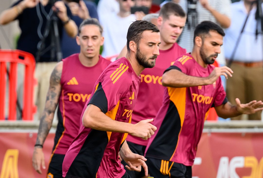 Trigoria, la rifinitura alla vigilia di Roma-Lille – FOTO GALLERY - immagine 28