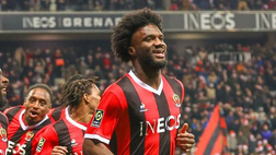 Nome nuovo per l’attacco azzurro: il Napoli lavora per un talento del Nizza