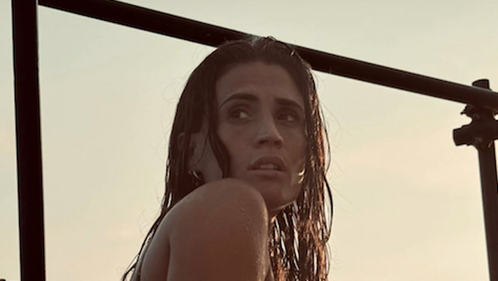 Carolina Marcialis, profilo super sexy. Lady Cassano scuote il web in bikini: forme hot  Carolina Marcialis, profilo super sexy. Lady Cassano scuote il web in bikini: forme hot - immagine 1