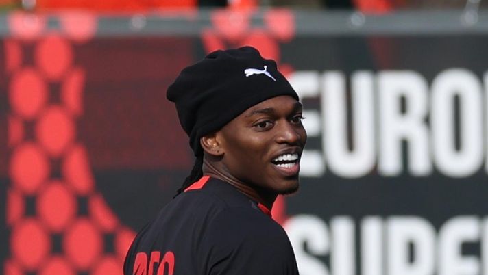 Leao e Nkunku, Allegri se la gioca senza punta: la tattica per Milan-Roma