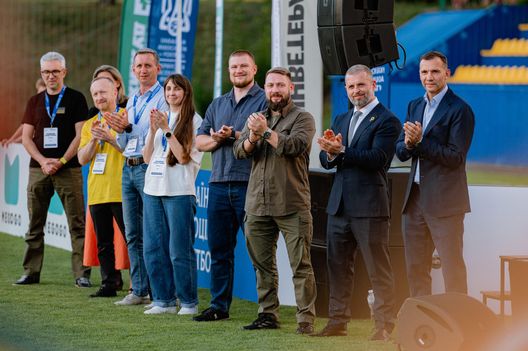 Shevchenko ha lanciato il primo campionato di calcio per amputati in Ucraina- immagine 3