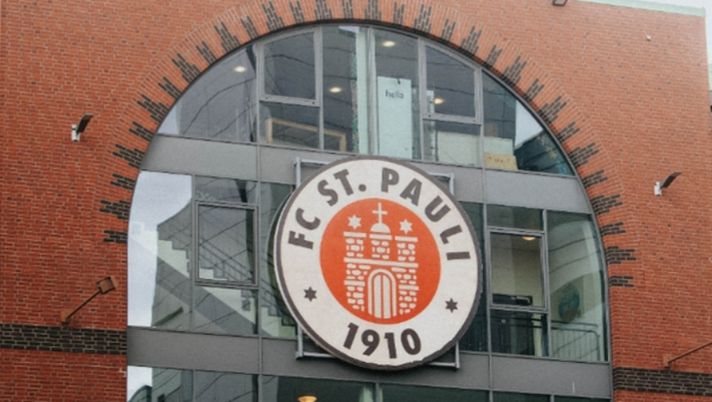 Amburgo sempre derby, il St. Pauli ignora lo stadio rivale: “Oltre a noi solo il Palazzo del ghiaccio…” - immagine 1