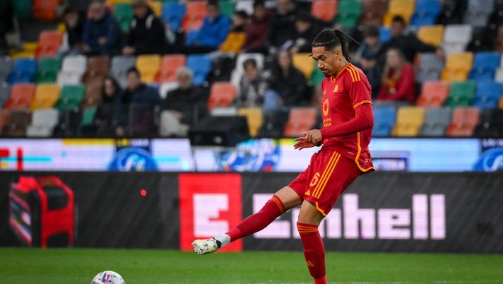 UFFICIALE – Smalling lascia la Roma, giocherà in Arabia: il comunicato del club - immagine 1