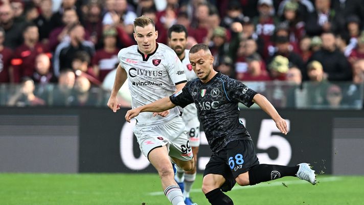 UFFICIALE- Il derby Napoli-Salernitana cambia giorno: la nuova data - immagine 1