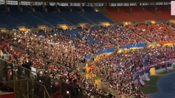 Video – Blackout a Vienna, valzer a tutto volume e…: la ola del pubblico è magica