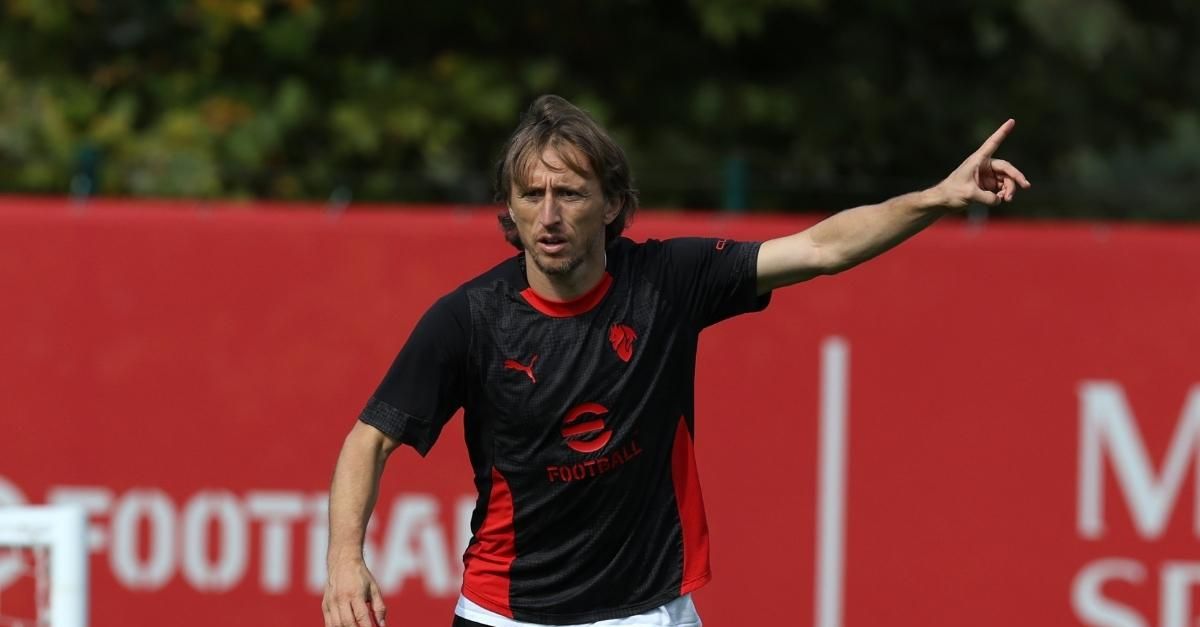 Modric punta Milan Fiorentina, si ma quando potrebbe riposare? La decisione spetta a … Modric punta Milan Fiorentina, si ma quando potrebbe riposare? La decisione spetta a …