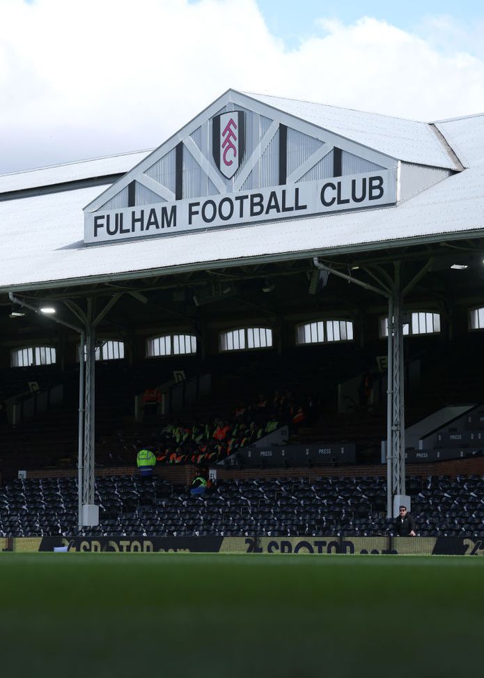 Londra, Inghilterra - 16 marzo 2025: Vista interna del Craven Cottage, impianto sportivo del Fulham. (Foto di Richard Pelham/Getty Images) Fulham, piscina sul tetto dello stadio e prezzi folli per i biglietti- immagine 3