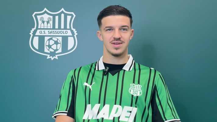 UFFICIALE – Mercato, il Sassuolo blinda Muharemovic: rinnovo fino al 2031 UFFICIALE – Mercato, il Sassuolo blinda Muharemovic: rinnovo fino al 2031 - immagine 1