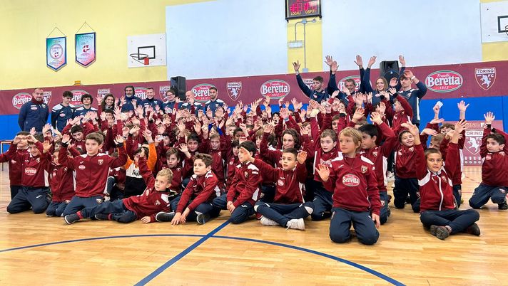 Toro, festa di Natale della scuola calcio: ricordati Mihajlovic e Don Aldo - immagine 1