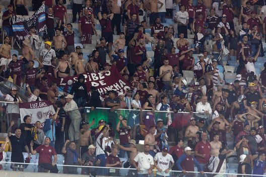 Sud America, ci risiamo: scontri tra polizia e tifosi del Lanús all’interno del Maracaná- immagine 3