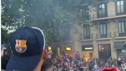 Barcellona, “Sarà perché ti amo” nella parata per la Liga. Ma è un coro contro la Juve! – VIDEO