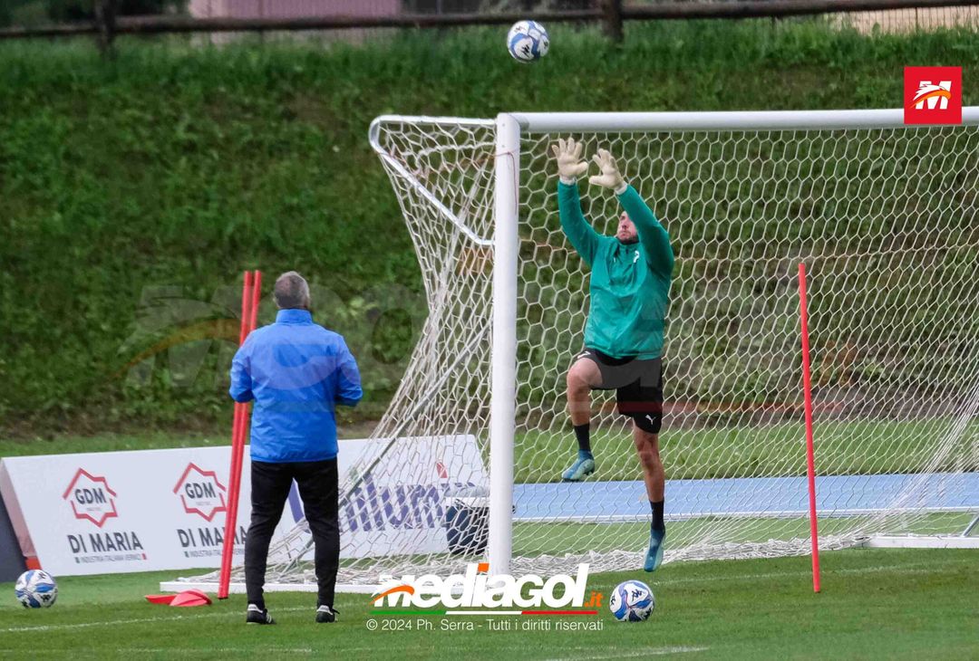 FOTO Ritiro Palermo, seduta mattutina al centro sportivo di Livigno (GALLERY) - immagine 5