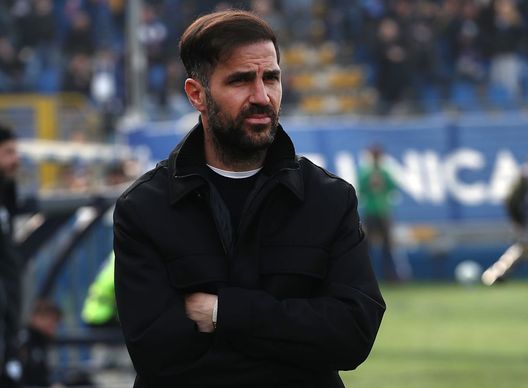 Como, Italia - 28 febbraio 2026: Cesc Fabregas, allenatore del Como, durante la partita contro il Lecce. (Foto di Marco Luzzani/Getty Images) Como-Inter, dove vedere la semifinale d’andata di Coppa Italia in tv e streaming LIVE- immagine 5