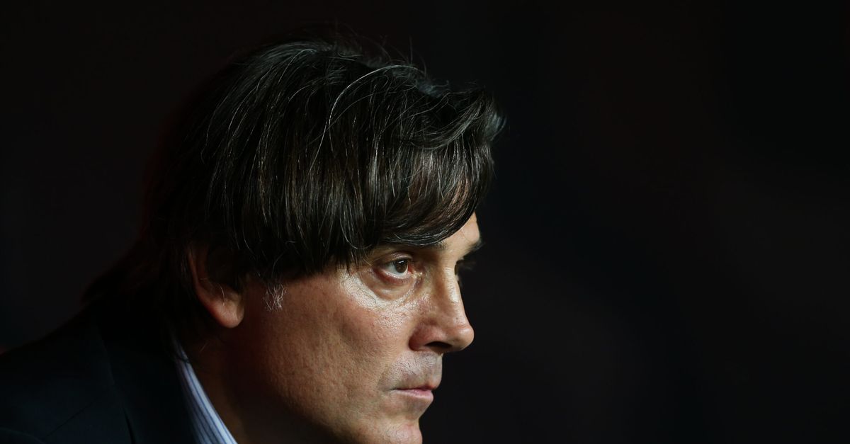 Montella e il benvenuto in Turchia a Italiano: 