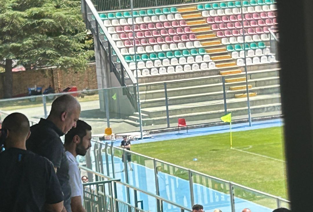 GALLERY L’AD Chiavelli assiste dalla tribuna all’amichevole tra Napoli e Cavese - immagine 5