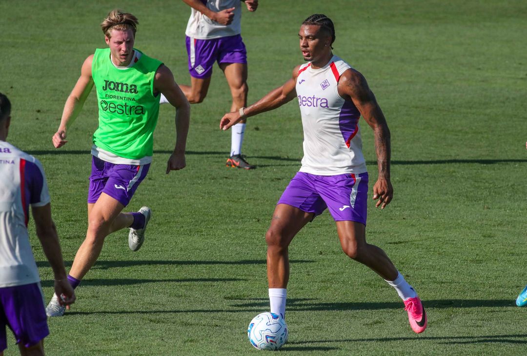 GALLERY – Prosegue la preparazione al Viola Park, le immagini più belle - immagine 6